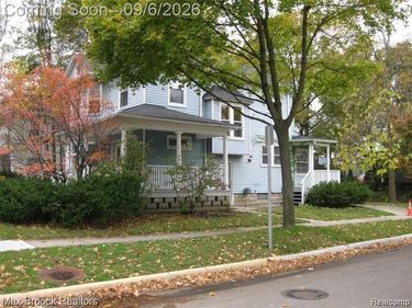 287 Oakland Avenue, Birmingham, Mi 48009