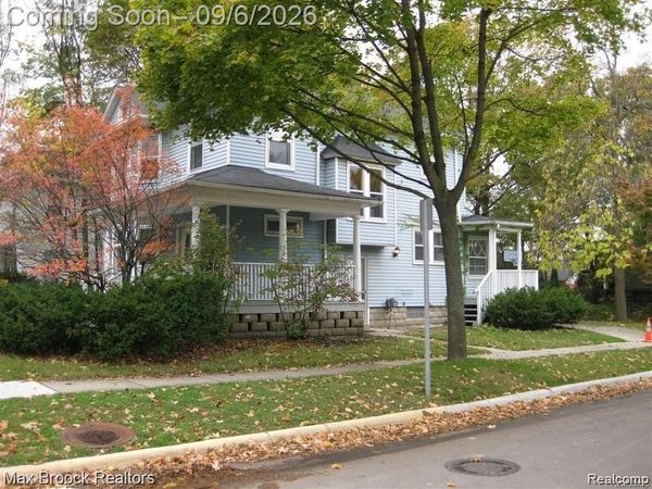 287 Oakland Avenue, Birmingham, Mi 48009
