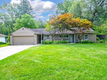 2329 Rutherford Road , Bloomfield Township, Mi 48302