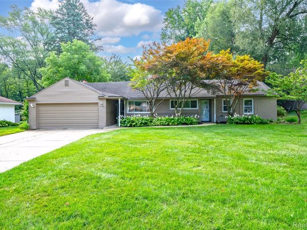 2329 Rutherford Road , Bloomfield Township, Mi 48302