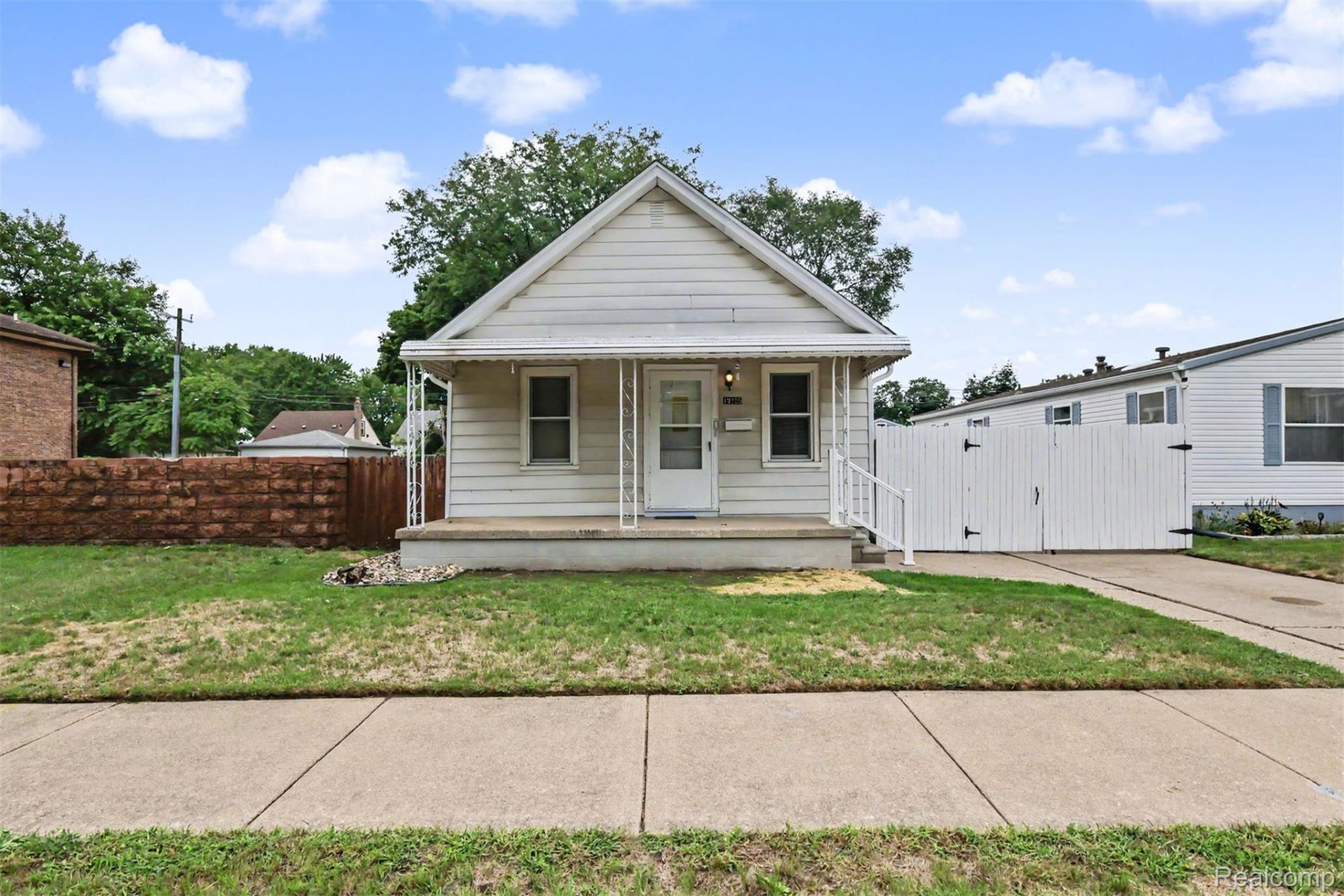 19255 Harlow Street, Melvindale, Mi 48122 Main Photo