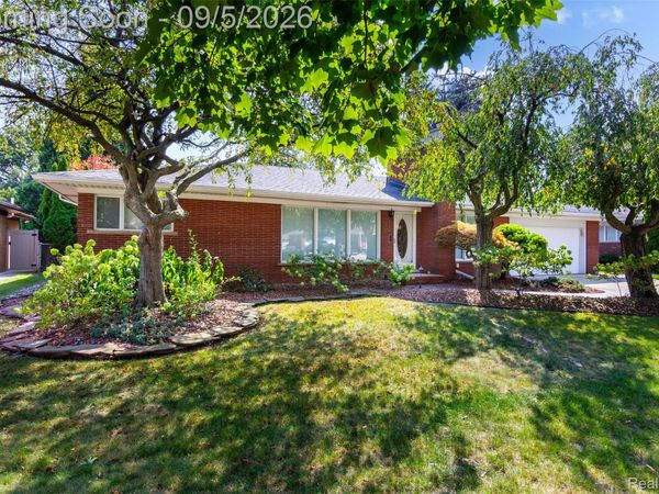 15703 Pleasant Avenue , Allen Park, Mi 48101