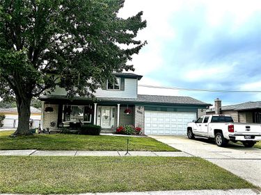 27366 Oakcrest Drive , Brownstown Township, Mi 48183