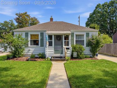 3012 Cooper Avenue , Port Huron, Mi 48060