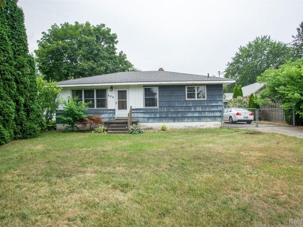 206 Coleman Drive, Waterford Township, Mi 48328
