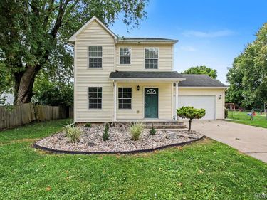 212 S Clark Street , Webberville Village, Mi 48892