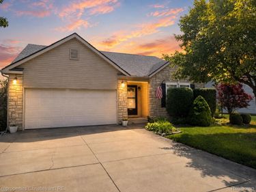 1892 Elkton Drive , Frenchtown Township, Mi 48162