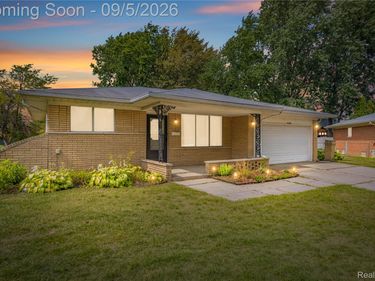 14707 HOWELL Court , Sterling Heights, Mi 48312