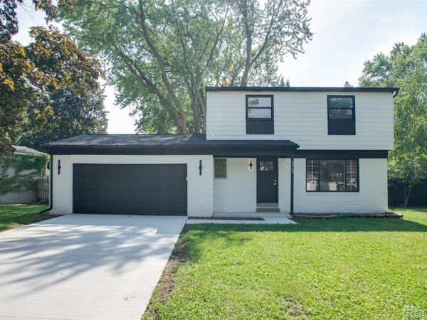 5969 Pleasant Drive , Waterford Township, Mi 48329