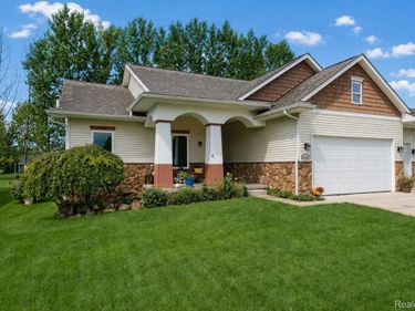16351 Silver Fox Circle , Fenton Township, Mi 48451