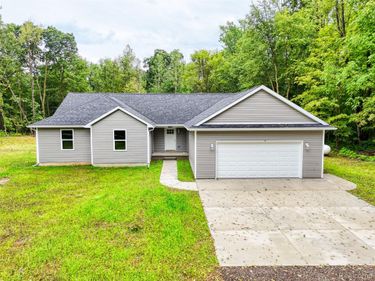 10565 W Allen Road, Conway Township, Mi 48836