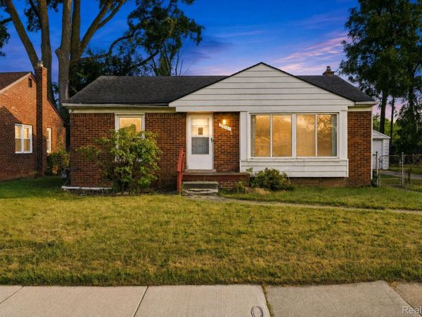 24987 Joy Road , Dearborn Heights, Mi 48127