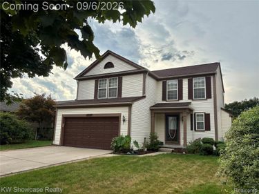 1645 Marshbank Drive, Pontiac, Mi 48340