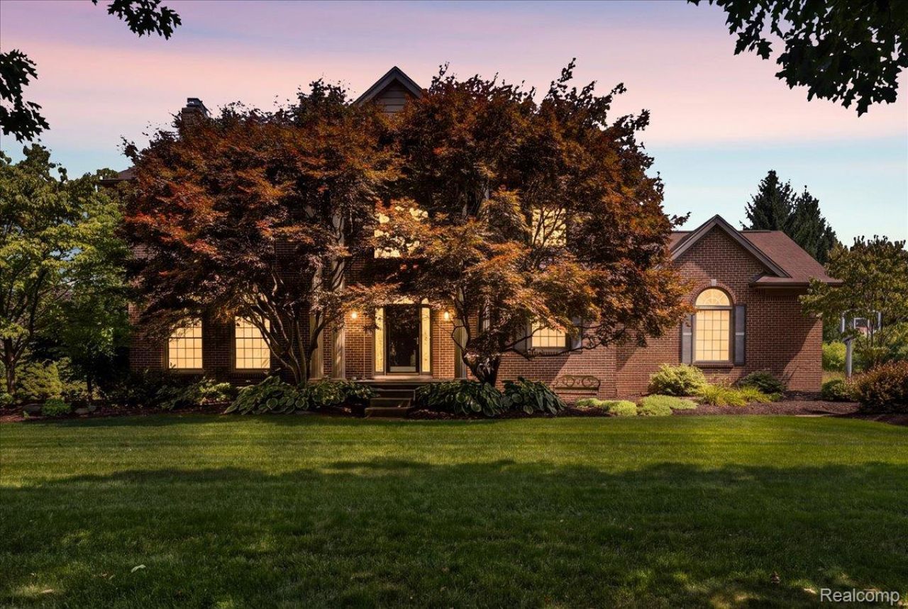 24324 Lynwood Drive, Novi, Mi 48374 Main Photo