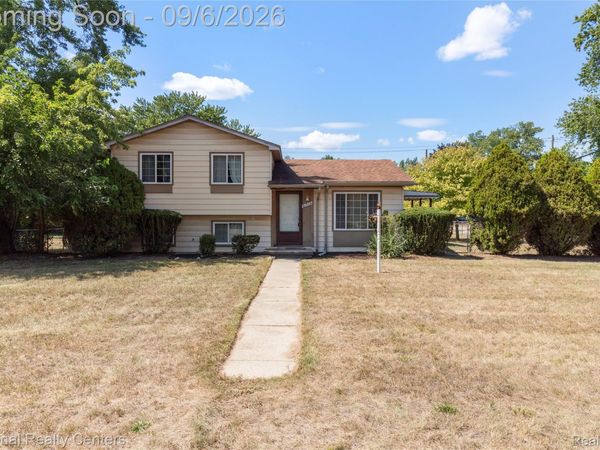 21025 Indian Street, Southfield, Mi 48033