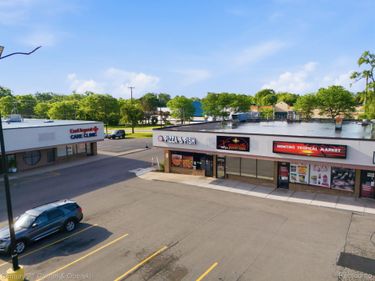 8028 N Middlebelt Road , Westland, Mi 48185