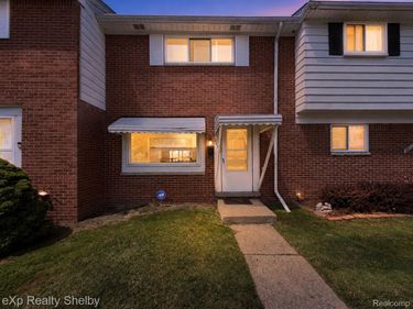 20115 Merle Court , Clinton Township, Mi 48035