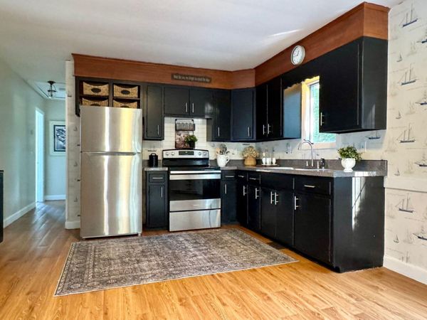 31 Ferry Street, West Dennis, MA 02670