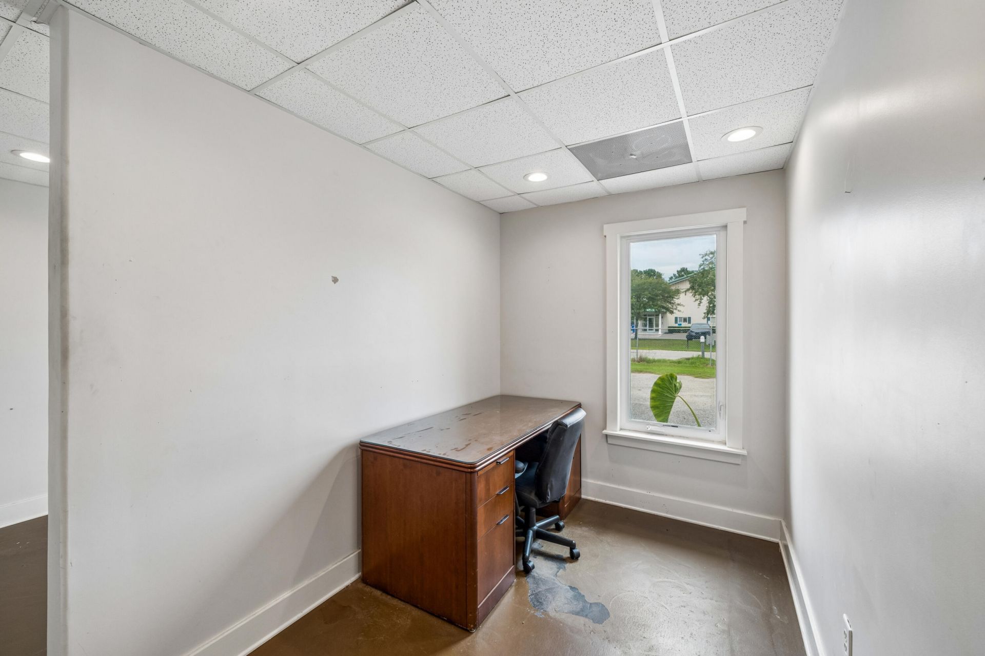 1719 Signal Point Road  Photo 13