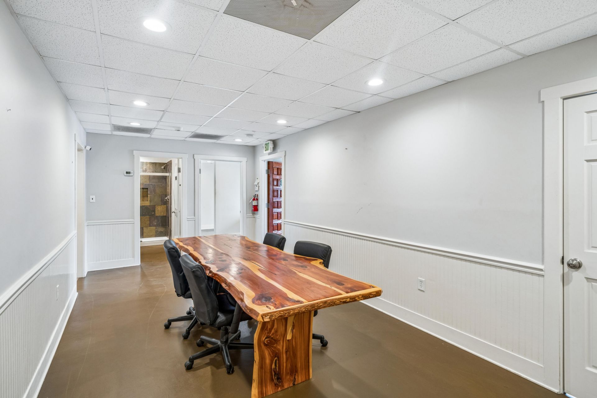 1719 Signal Point Road  Photo 19