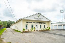 1719 Signal Point Road  photo 4