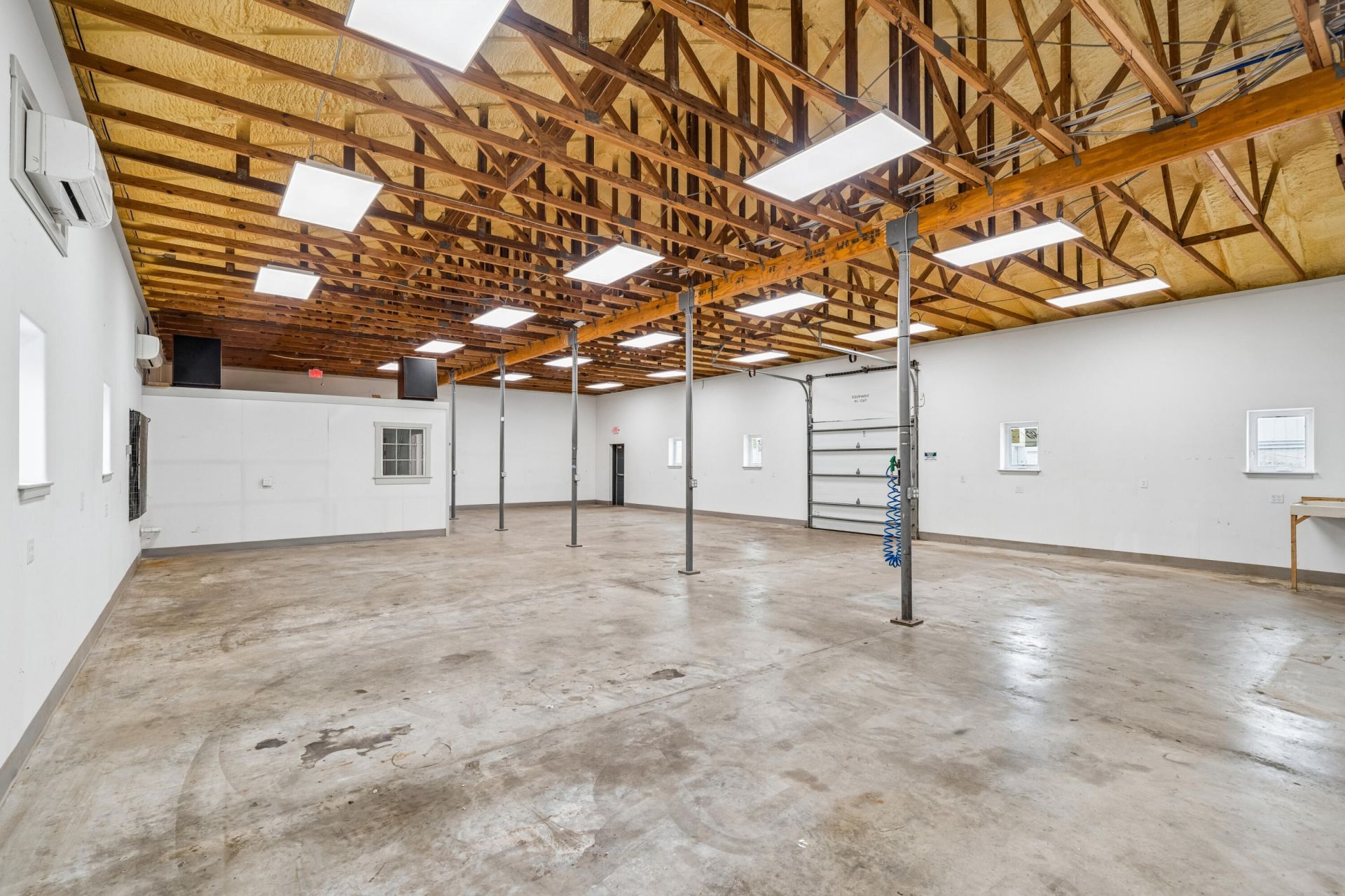 1719 Signal Point Road  Photo 42