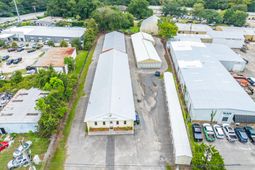 1719 Signal Point Road photo 4