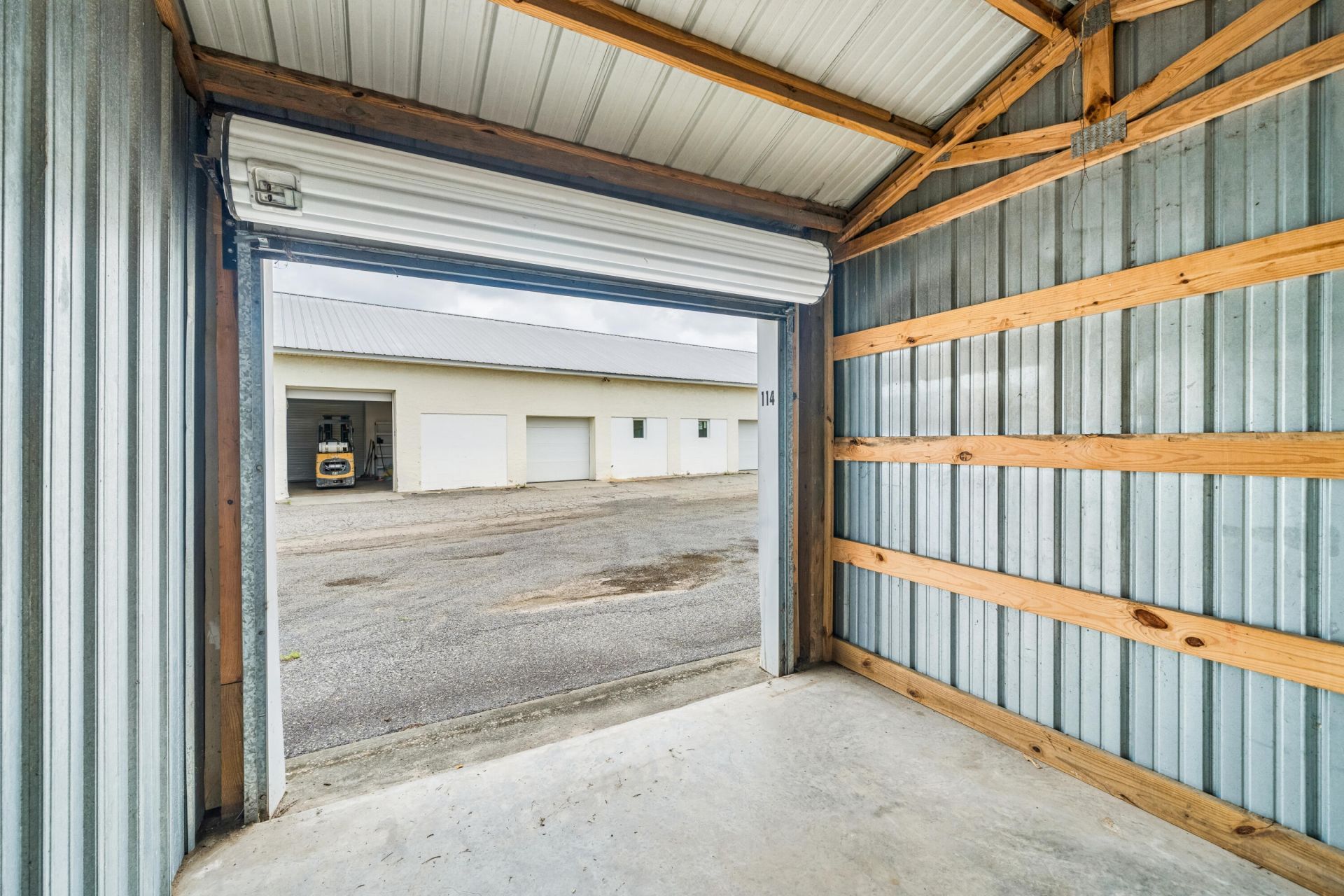 1719 Signal Point Road  Photo 84