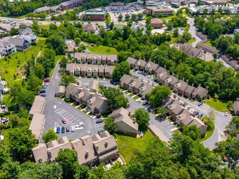10555 Montgomery Road, Unit 49, Montgomery, OH 45242 Photo 45