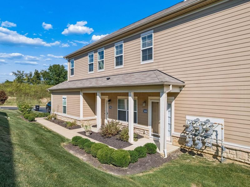 3796 Evelynton Avenue , Lewis Center, OH 43035 Photo 6