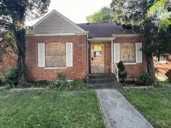 11446 S Homewood Avenue , Chicago, IL 60643