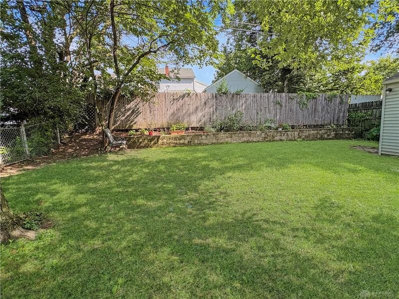 2411 Queen Avenue, Middletown, OH 45044 Photo 18