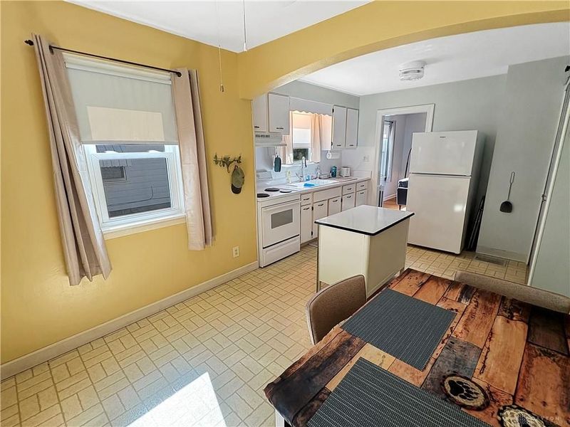 2411 Queen Avenue, Middletown, OH 45044 Photo 8