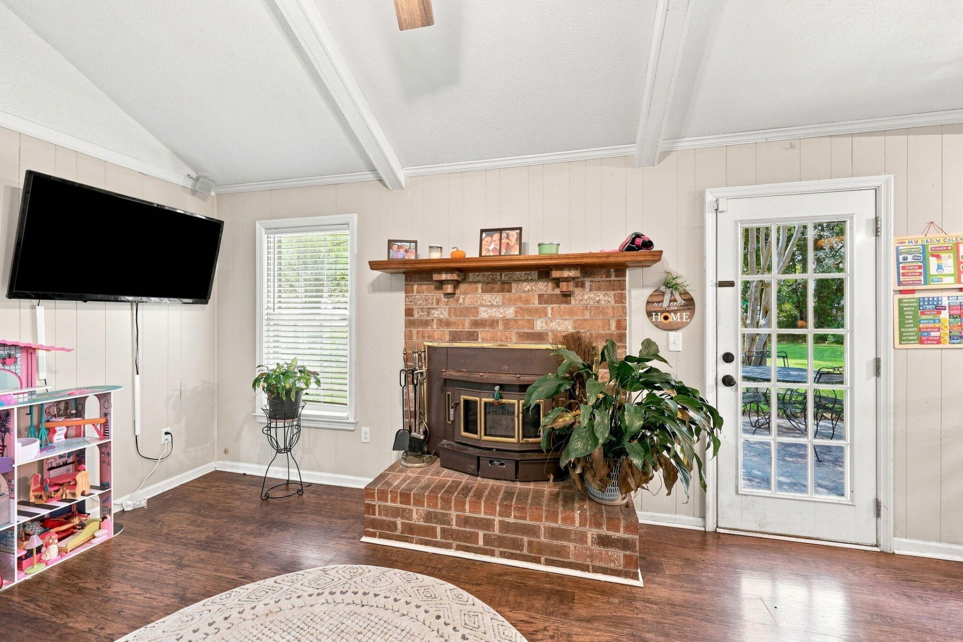 304 Longleaf Road Photo 10