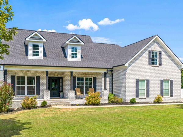 79 Bluegrass Dr , Manchester, TN 37355