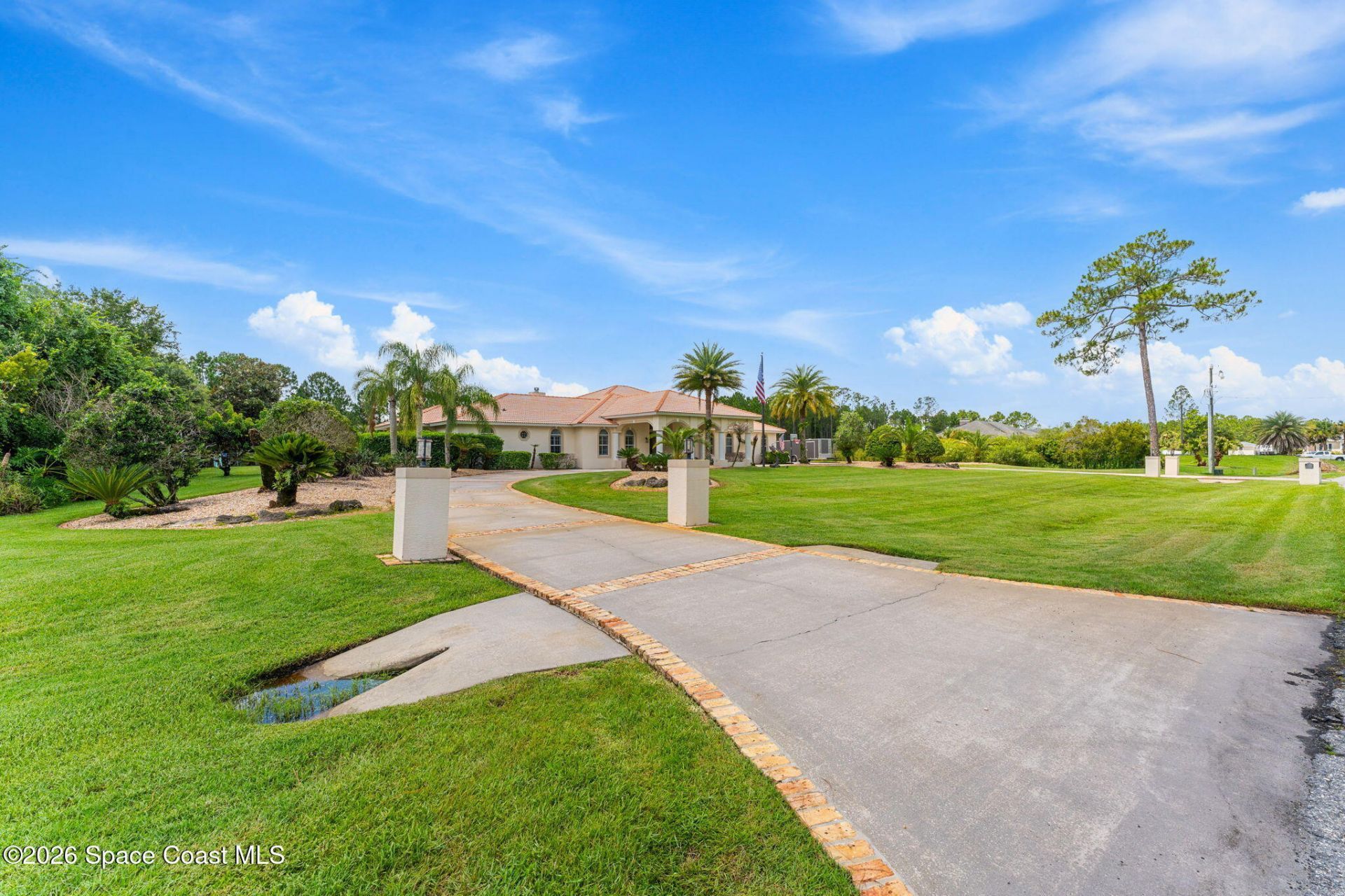 3565 Sparrow Hawk Trail , Mims, FL 32754 Photo