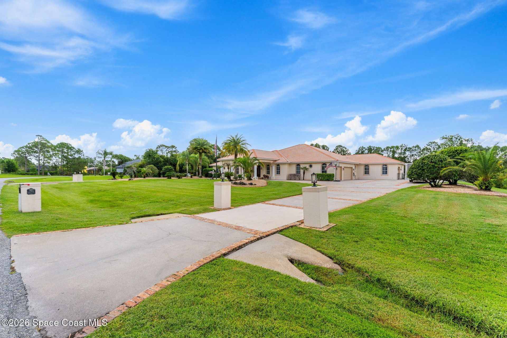 3565 Sparrow Hawk Trail , Mims, FL 32754 Photo