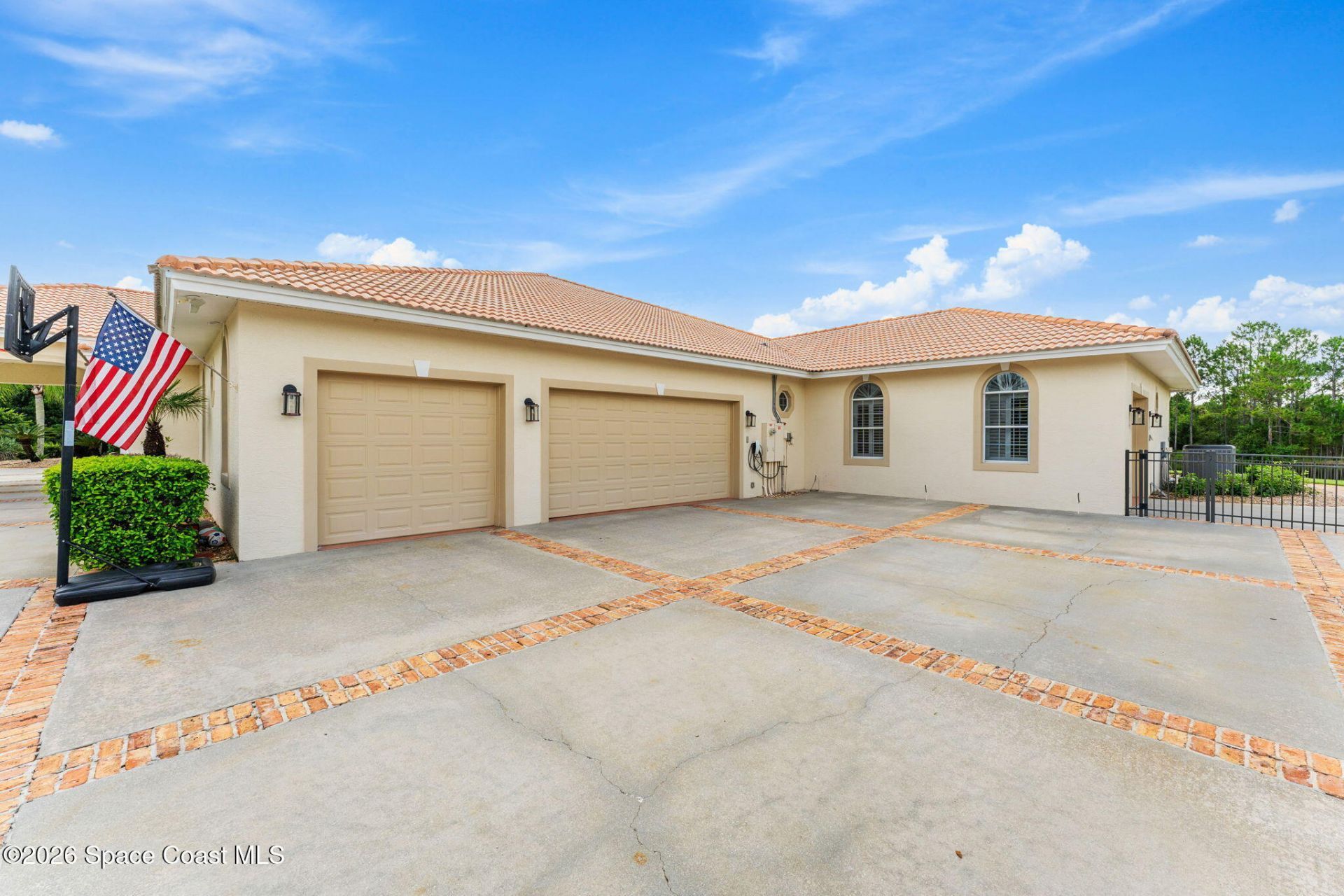 3565 Sparrow Hawk Trail , Mims, FL 32754 Photo
