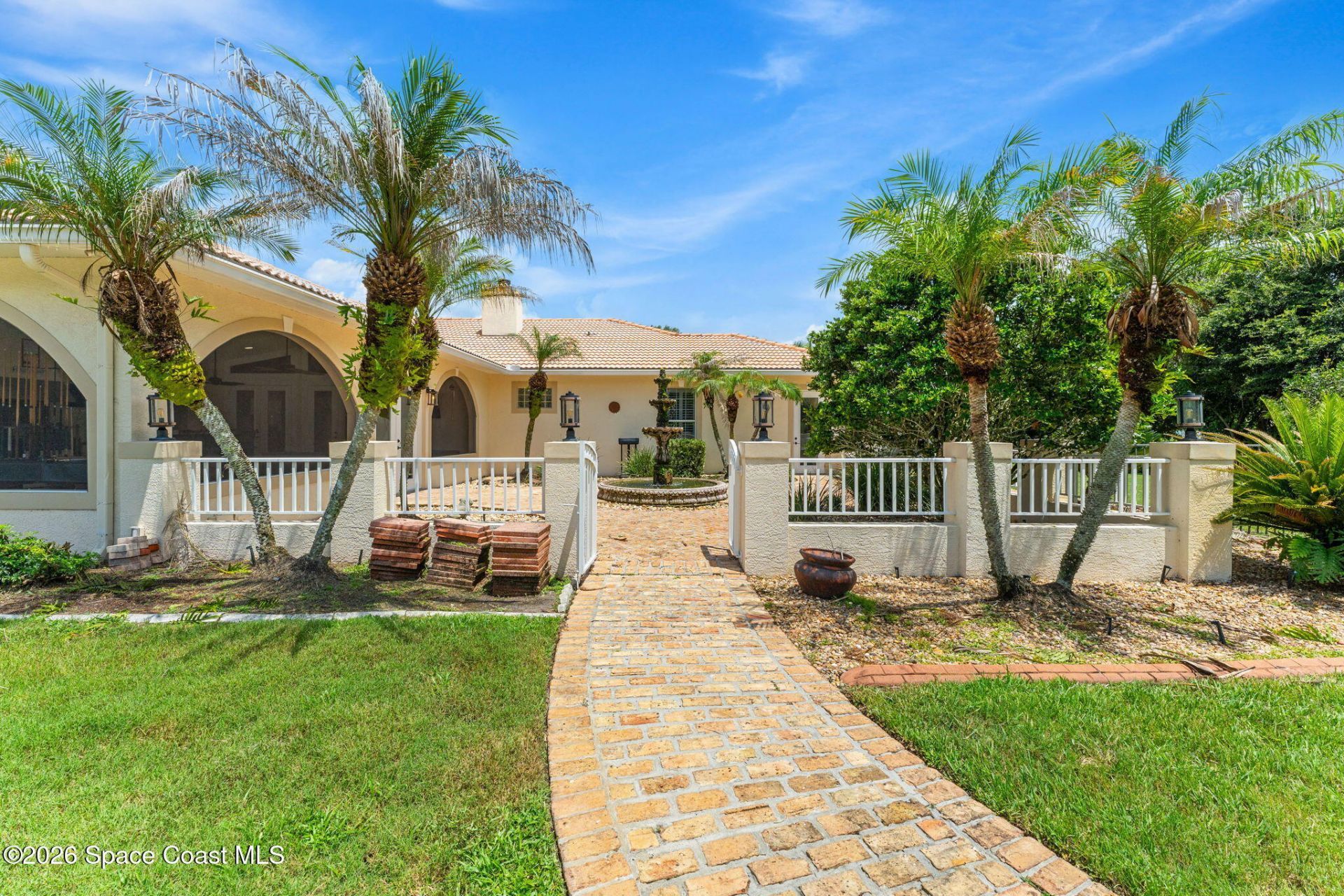 3565 Sparrow Hawk Trail , Mims, FL 32754 Photo