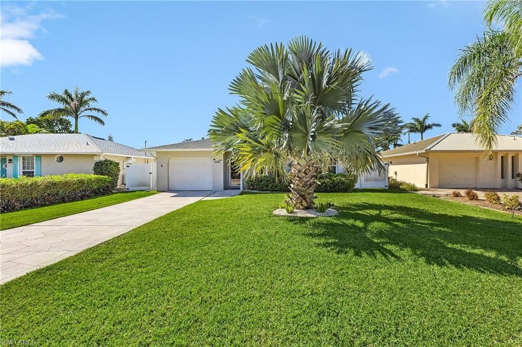 116 1st St, Bonita Springs, FL 34134 Photo