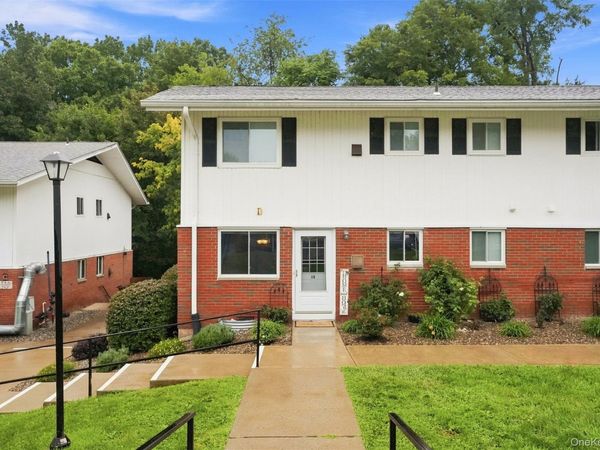 321 Titusville Road , Unit D15, Poughkeepsie, NY 12603