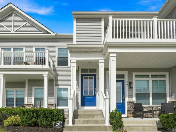 262 Silver Timber Drive , Yaphank, NY 11980