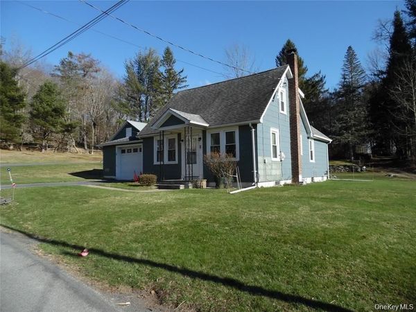 8 Jones Terrace , Woodbourne, NY 12788