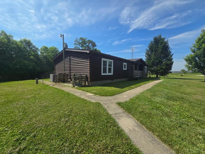 5053 Farmers Road, Clark Township, OH 45146 Photo 2