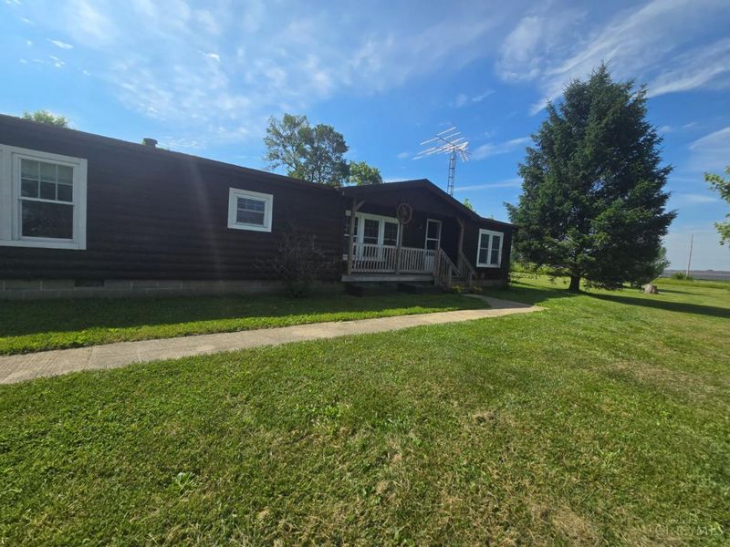 5053 Farmers Road, Clark Township, OH 45146 Photo 3
