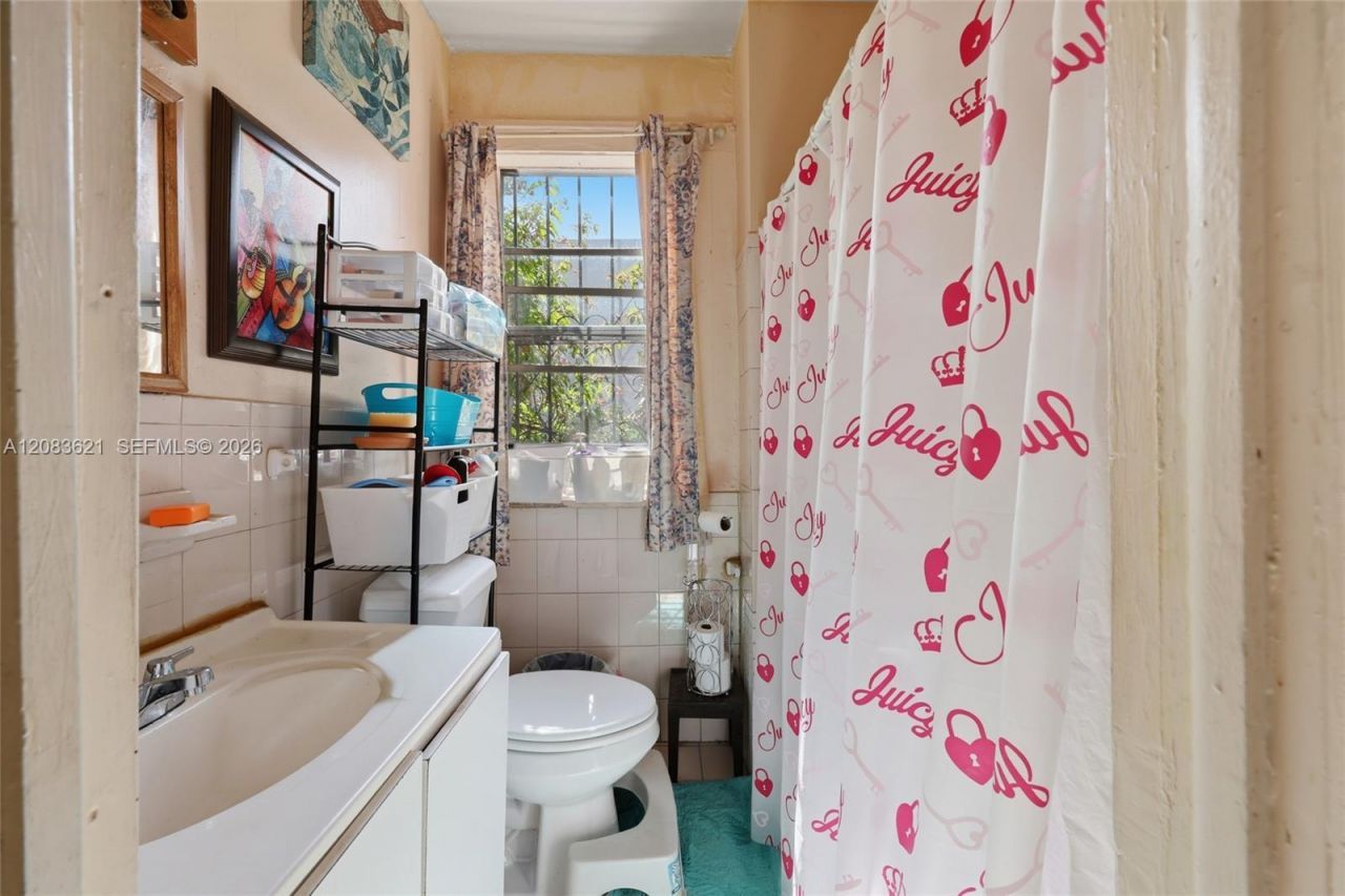 84 NW 47th St, Miami, FL 33127 Photo
