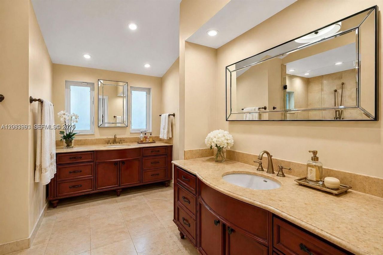 1266 NE 101st St , Miami Shores, FL 33138 Photo