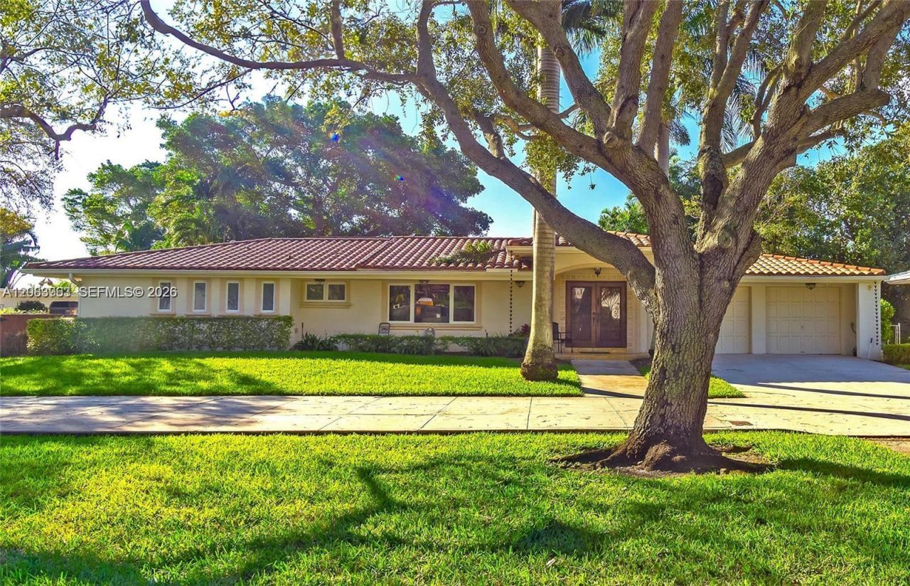1266 NE 101st St , Miami Shores, FL 33138 Photo