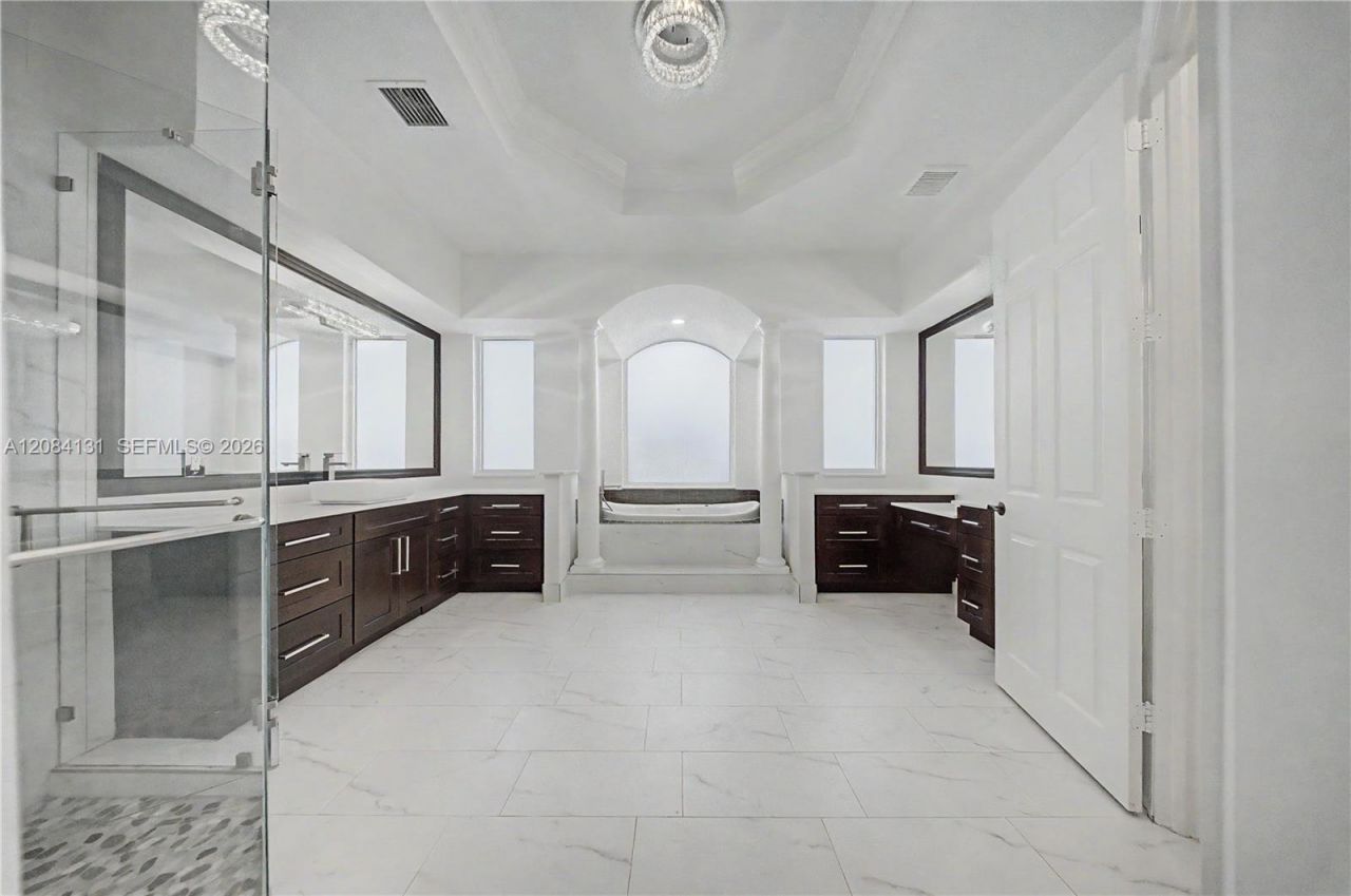 11406 Canyon Maple Blvd, Davie, FL 33330 Photo