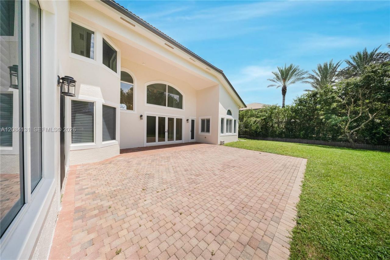 11406 Canyon Maple Blvd, Davie, FL 33330 Photo